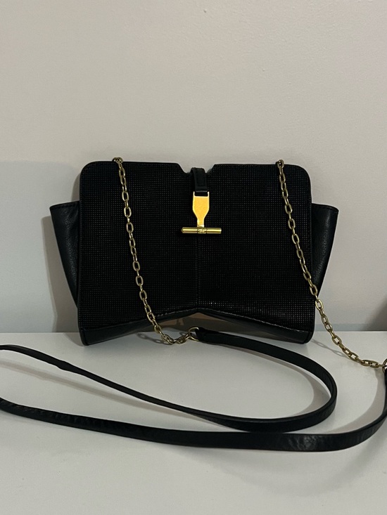Pour La Victoire Handbags - Pore La Victoire Black Leather Chain Strap Crossbody Evening Bag w/Gold Hardware